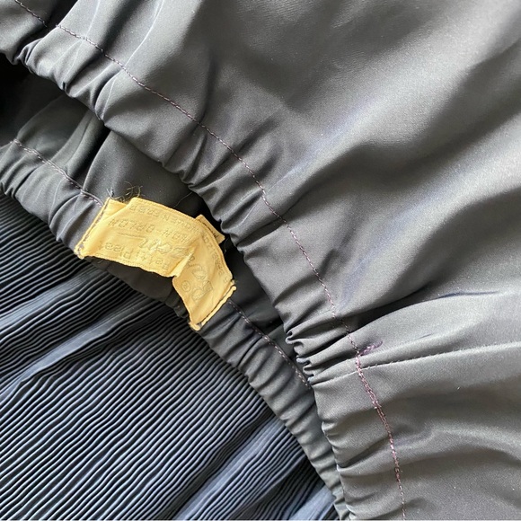 60’s Crinoline vintage black pleated skirt with tulle underneath vintage - Picture 5 of 6